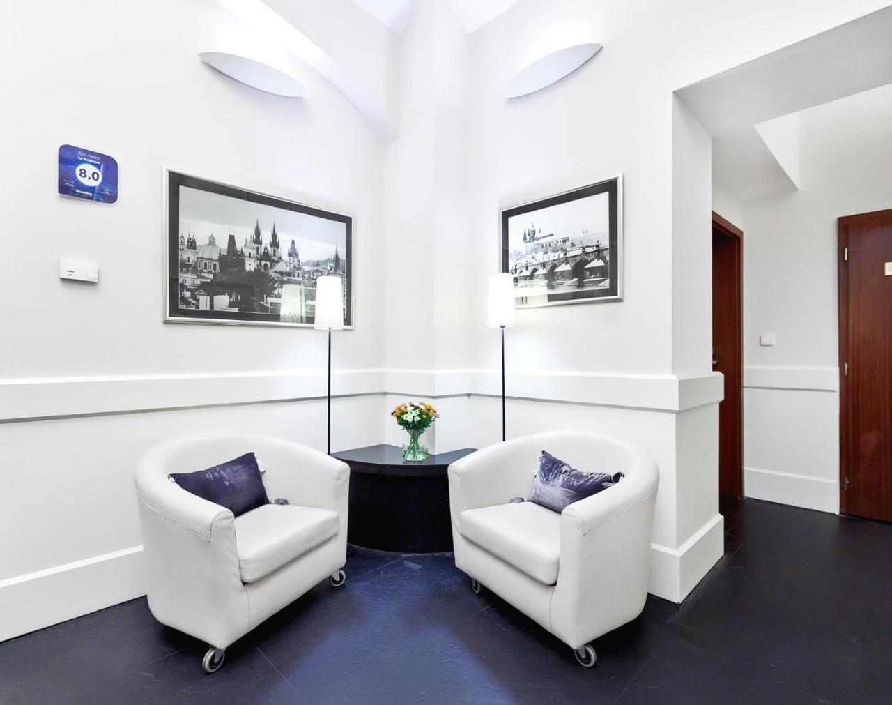 La Boutique Hotel Прага Екстериор снимка